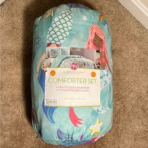 Huntington Home Comforter Set